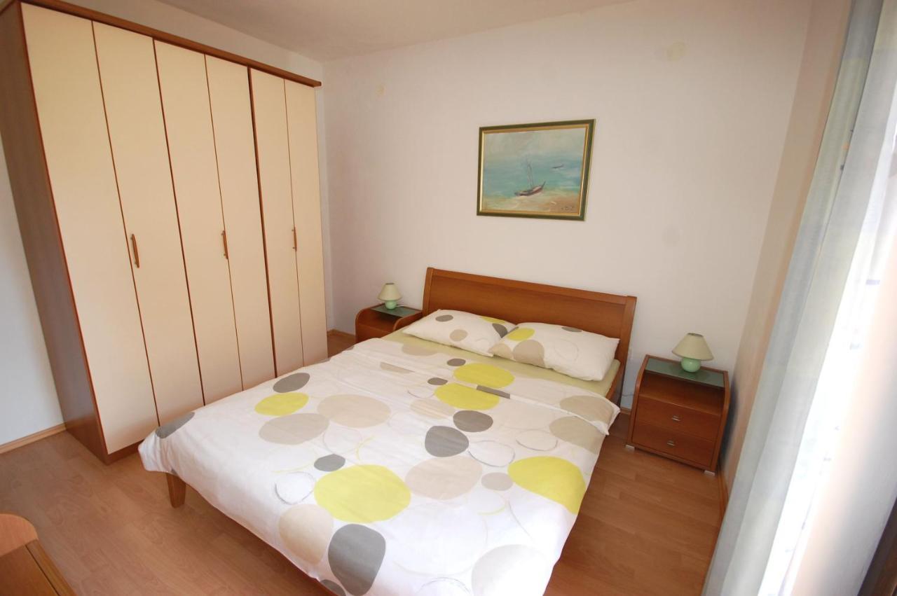 Apartments Andrea By El-Pi Tours Njivice Exteriér fotografie
